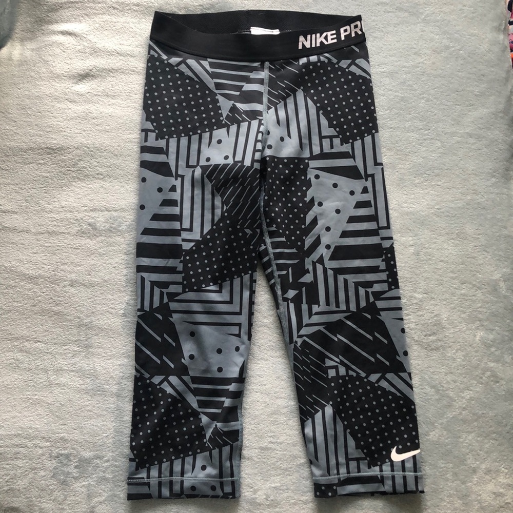 Nike Pro Workout Leggings